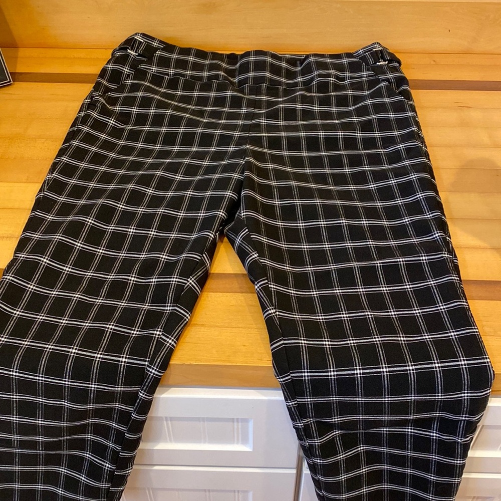 XXL women’s black pants. Worn once. Run small, about an XL fitting.